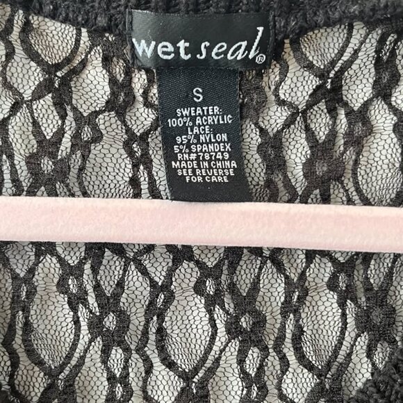Vintage Wet Seal lace top - Picture 3 of 3